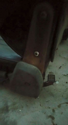 ขายเบาะคู่หน้าติดรถ bmw 2002 มาครับ
มีที่เหยียบด้านหลังให้เบาะพับลงได้จากที่นั่งด้านหลัง ใช้งานสะดวกดี

น่าจะเป็น ของ e12 หรือ e28 ต้องรอผู้รู้มายืนยัน

ขาย 4000 บาทครับ

0834301397
Line: surawat.hant