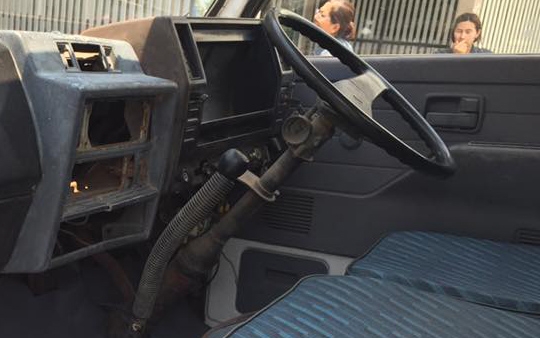 6ล้อติดเครน ISUZU NKR-85แรง รถห้างแท้ เครื่องใหม่ เกียร์เดิม ลงเล่ม ช่วงล่างเดิม หัวใหม่สวย พ.ธรรมดา พร้อมเครนUNIC 2.9t พร้อมใช้งาน **ขาย ISUZU NKR-85แรง 6ล้อบรรทุกติดเครน2.9ตัน สภาพสวย พร้อมใช้งาน เล่มฯครบ ISUZU NKR-110 ตัวแรก เกียร