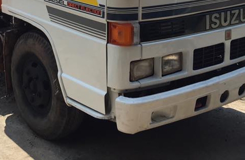 6ล้อติดเครน ISUZU NKR-85แรง รถห้างแท้ เครื่องใหม่ เกียร์เดิม ลงเล่ม ช่วงล่างเดิม หัวใหม่สวย พ.ธรรมดา พร้อมเครนUNIC 2.9t พร้อมใช้งาน **ขาย ISUZU NKR-85แรง 6ล้อบรรทุกติดเครน2.9ตัน สภาพสวย พร้อมใช้งาน เล่มฯครบ ISUZU NKR-110 ตัวแรก เกียร