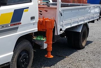 6ล้อติดเครน ISUZU NKR-85แรง รถห้างแท้ เครื่องใหม่ เกียร์เดิม ลงเล่ม ช่วงล่างเดิม หัวใหม่สวย พ.ธรรมดา พร้อมเครนUNIC 2.9t พร้อมใช้งาน **ขาย ISUZU NKR-85แรง 6ล้อบรรทุกติดเครน2.9ตัน สภาพสวย พร้อมใช้งาน เล่มฯครบ ISUZU NKR-110 ตัวแรก เกียร