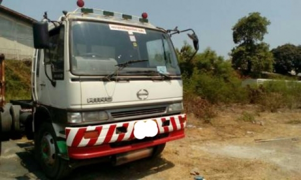 ขายหัวคัชซีHINO สิงห์ไฮเท็กประกอบนอก245แรงสภาพสวยพร้อมใช้ ราคาต่อรองได้ ติดต่อได้ที่คุณ อ๊อฟ พิจิตร 086-737-9991 ขายหัวคัชซีHINO สิงห์ไฮเท็กประกอบนอก245แรงสภาพสวยพร้อมใช้ ราคาต่อรองได้ ติดต่อได้ที่คุณ อ๊อฟ พิจิตร 086-737-9991