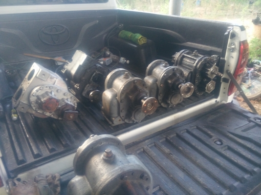 ขายปั๊มเฟือง ขนาด 2- 3 นิ้ว เหล็ก&amp;เหลด