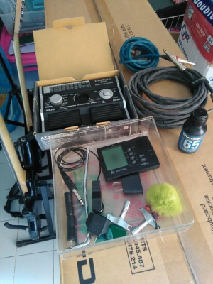 ขายยกชุด เครื่องดนตรีสากล ขายยกชุด เครื่องดนตรีสากล