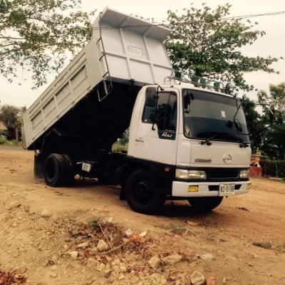 ขายรถ6ล้อ ดั้มHINO FC4J ปี  40 เครื่อง145แรง JO5C รถสวยกระบะดั้มสามมิตร หัวเดิมบาง ภายในสวย แอร์เย็น เอกสารพร้อมโอน สนใจโทร 090-8588220คุณนะ 093-3258446คุณบิว หรือเข้าดูสินค้าอื่นๆได้ที่ www.truck.in.th/498 หรือเพจFacebook ณรงค์ ซื้อขายรถมือสอง (เว็บไซต์ส