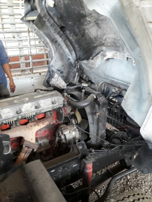 ขายด่วน Hino FC4J กระบะ 5.5ม. ลดราคากันไปเลยครับ สุดๆ 530,000