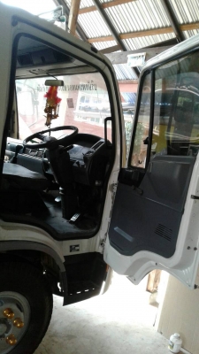 ขายด่วน Hino FC4J กระบะ 5.5ม. ลดราคากันไปเลยครับ สุดๆ 530,000