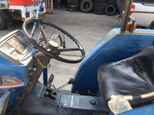 รถไถ ISEKI TL2710 2เพลา สภาพดีใช้งานได้หมด รถ+ใบดัน+ผาน 4