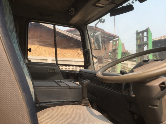 ขายหกล้อดัมพ์พร้อมใช้งาน