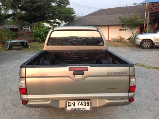 มิตซูบิชิ สตราด้า 4 ประตู เครื่อง 2800