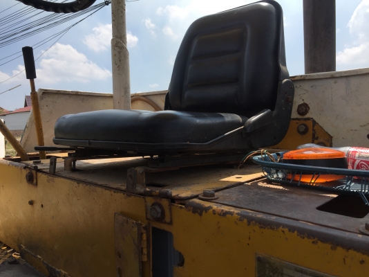 รถตัก KOMATSU  505.    สนใจติดต่อ  081 - 6079515