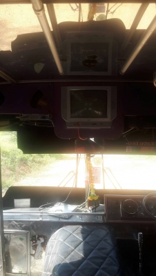 รถบัสอีซุยาว9เมตรเครื่อง 6BF1 185แรงเบครจิฟฟีเพาเวอรภ่ายไนเครื่องแสงทีวีครบ รถบัสอีซุยาว9เมตรเครื่อง 6BF1 185แรงเบครจิฟฟีเพาเวอรภ่ายไนเครื่องแสงทีวีครบ