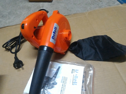 โบเวอร์ เป่า - ดูด ลมกำลังแรงแบบพกพา ยี่ห้อ De BELL ขนาดกำลัง 500 W. ปรับรอบสปีดความเร็วได้