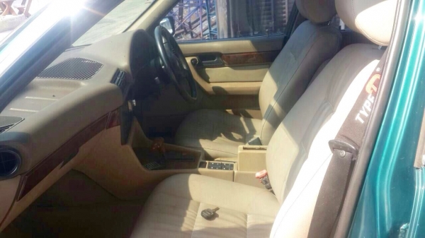 ขายถูกรถBMWพร้อมใช้งานมีเล่มทะเบียนพร้อมภาษีขาด