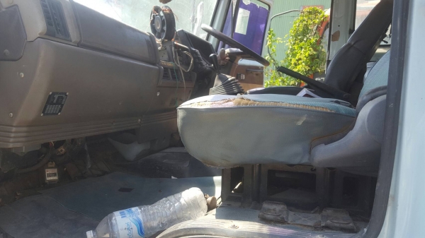 อีชูชุ  เครื่อง 6BG 1  ปี 28  รถวิ่งงานทุกวัน           ราคา  350,000  บาท