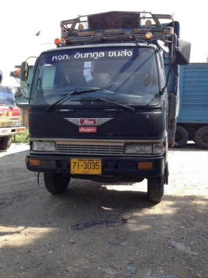 ฮีโน่ KT 920  EH700    รถขนส่ง  วิ่งใช้งานทุกวัน   ราคา  350,000  บาท