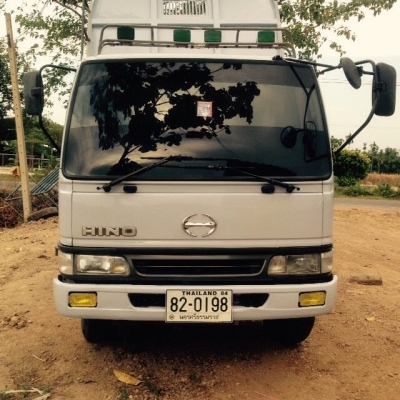 ขายรถ6ล้อ ดั้มHINO FC4J ปี 40 เครื่อง145แรง JO5C รถสวยกระบะดั้มสามมิตร หัวเดิมบาง ภายในสวย แอร์เย็น เอกสารพร้อมโอน สนใจโทร 090-8588220คุณนะ 093-3258446คุณบิว หรือเข้าดูสินค้าอื่นๆได้ที่ www.truck.in.th/498 หรือเพจFacebook ณรงค์ ซื้อขายรถมือสอง (เว็บไซต์ส่