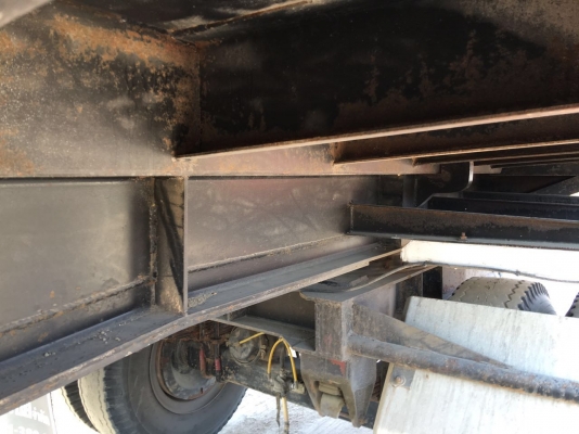 ขายหางพ่วง  SRC  /  3  เพลา. แท้  ปี 56.    สนใจติดต่อ  081 - 6079515