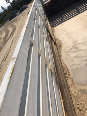 ขายหางพ่วง  SRC  /  3  เพลา. แท้  ปี 56.    สนใจติดต่อ  081 - 6079515