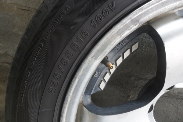 ล้อแม็ก18นิ้ว6รุ TE37 ไร้อมยาง สวยๆ 4 ล้อ ราคา 8900 บาท