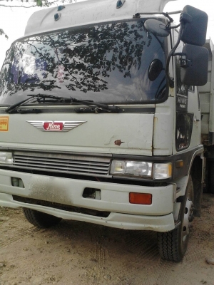 รถฮีโน่ 10 ล้อดั๊ม FM3M  240 แรงม้า ปี 38.  ( ขาย แม่ , ลูก. )     สนใจติดต่อ  081 - 6079515