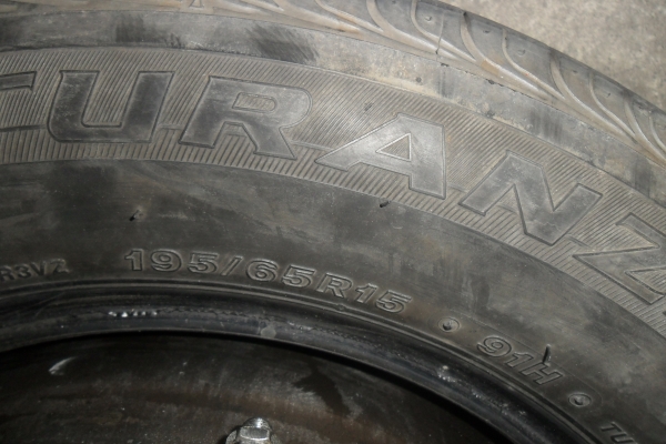 ล้อแม็ก15นิ้ว4รุ100 TE37 กว้าง9นิ้ว พร้อมยาง สวยๆ 4 ล้อ ราคา 7500 บาท ล้อแม็ก15นิ้ว4รุ100 TE37 กว้าง9นิ้ว พร้อมยาง สวยๆ 4 ล้อ ราคา 7500 บาท