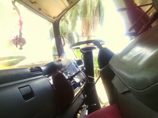 รถอีซูซุ 6 ล้อดั้ม NQR 175 แรงม้า. ปี 51.    สนใจติดต่อ  081 - 6079515