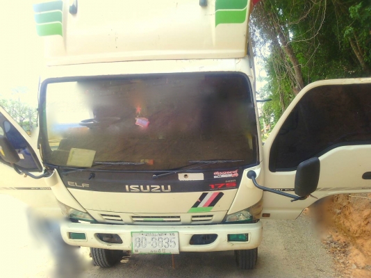 รถอีซูซุ 6 ล้อดั้ม NQR 175 แรงม้า. ปี 51.    สนใจติดต่อ  081 - 6079515