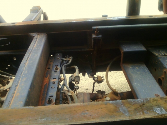 รถอีซูซุ 6 ล้อดั้ม NQR 175 แรงม้า. ปี 51.    สนใจติดต่อ  081 - 6079515