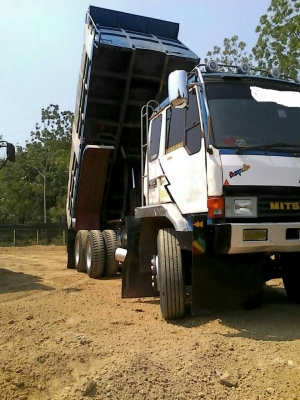 ขายรถบ้านไอ้หลง10เกียร์