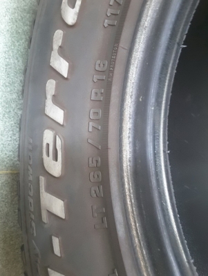 BF All USA. 265/70/16 ปลายปี10 สภาพสวยๆ 1ชุด