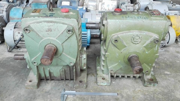 วอร์มเกียร์ทด TAIWAN เบอร์ 120 ทด 1:60 สภาพสวยหมุนนิ่มพร้อมใช้มาเทสได้ครับ!!