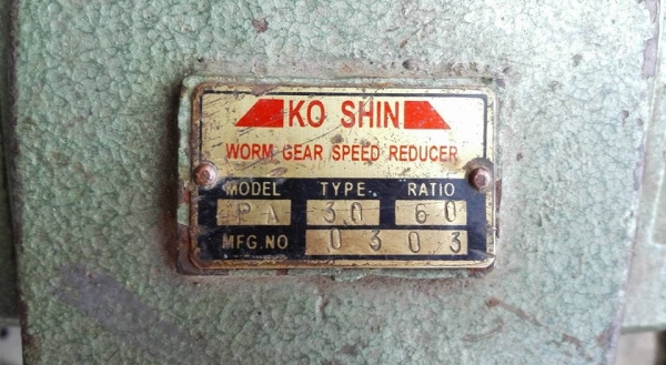 วอร์มเกียร์ทด TAIWAN เบอร์ 120 ทด 1:60 สภาพสวยหมุนนิ่มพร้อมใช้มาเทสได้ครับ!!