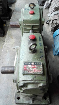 วอร์มเกียร์ทด TAIWAN เบอร์ 120 ทด 1:60 สภาพสวยหมุนนิ่มพร้อมใช้มาเทสได้ครับ!!