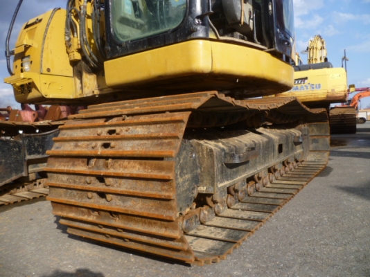 ขาย CAT313 เก่าญี่ปุ่น แท้  ใช้งานมาแค่ 3000 กว่าฃม. กำลังเดินทางมาถึงไทยเร็วๆๆนี้  สนใจโทร 089-7462641 สุวรรณี