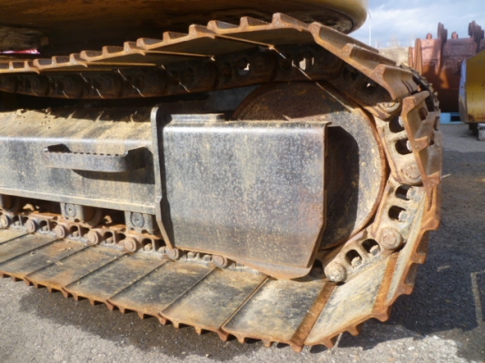 ขาย CAT313 เก่าญี่ปุ่น แท้  ใช้งานมาแค่ 3000 กว่าฃม. กำลังเดินทางมาถึงไทยเร็วๆๆนี้  สนใจโทร 089-7462641 สุวรรณี