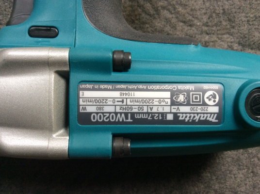 -----บ๊อกไฟฟ้า Makita TW0200 ------