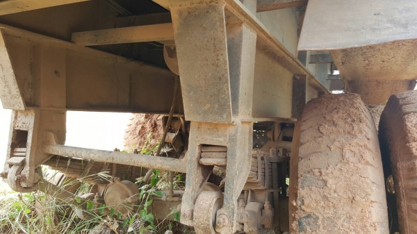 ขาย หางเซมิดั้ม 2 เพลา ยาว 7 เมตร กระทะล้อมีให้ครบ เอกสารเล่มทะเบียนพร้อม ราคาต่อรองได้ ขาย หางเซมิดั้ม 2 เพลา ยาว 7 เมตร กระทะล้อมีให้ครบ เอกสารเล่มทะเบียนพร้อม ราคาต่อรองได้