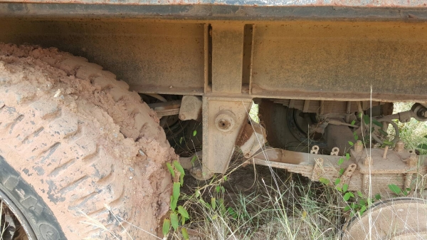 ขาย หางเซมิดั้ม 2 เพลา ยาว 7 เมตร กระทะล้อมีให้ครบ เอกสารเล่มทะเบียนพร้อม ราคาต่อรองได้ ขาย หางเซมิดั้ม 2 เพลา ยาว 7 เมตร กระทะล้อมีให้ครบ เอกสารเล่มทะเบียนพร้อม ราคาต่อรองได้