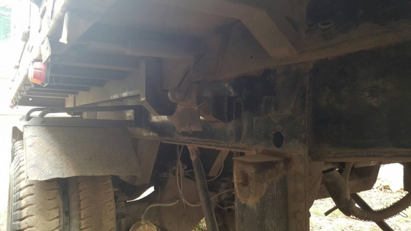 ขาย หัวลาก HINO เครื่อง EP100 โบอินเตอร์ 285 แรงม้า ติดแก๊ส NGV 8 ถัง มีสโลว์กลาง พร้อมหางเซมิดั้ม 2 เพลา ยาว 7 เมตร ยางเต็ม ทะเบียนเต็มพร้อมโอนครับ