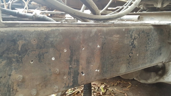 ขาย หัวลาก HINO เครื่อง EP100 โบอินเตอร์ 285 แรงม้า ติดแก๊ส NGV 8 ถัง มีสโลว์กลาง พร้อมหางเซมิดั้ม 2 เพลา ยาว 7 เมตร ยางเต็ม ทะเบียนเต็มพร้อมโอนครับ