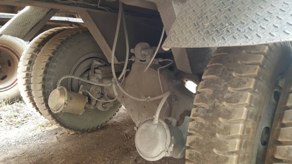 ขาย หัวลาก HINO เครื่อง EP100 โบอินเตอร์ 285 แรงม้า ติดแก๊ส NGV 8 ถัง มีสโลว์กลาง พร้อมหางเซมิดั้ม 2 เพลา ยาว 7 เมตร ยางเต็ม ทะเบียนเต็มพร้อมโอนครับ