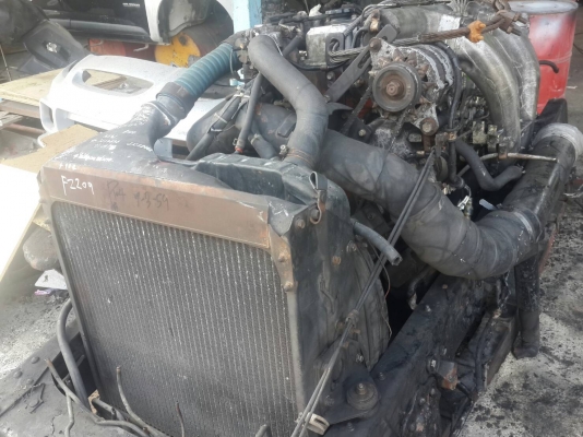 ขายเครื่องK13Cโบอินเตอร์พร้อมเกียร์ ขายเครื่องK13Cโบอินเตอร์พร้อมเกียร์