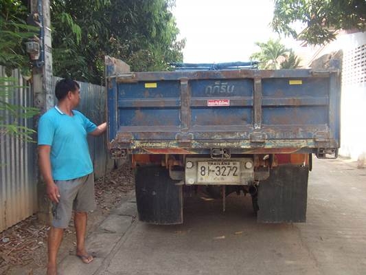 ฝากขายรถ 6 ล้อดั้มโตโยต้า  117 แรง  ยังไม่ได้ขายครับ