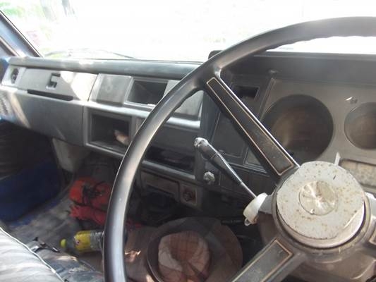 ฝากขายรถ 6 ล้อดั้มโตโยต้า  117 แรง  ยังไม่ได้ขายครับ