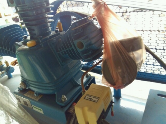 ปั้มลม Delta 2 HP 3สูบ มือหนึ่ง no มอเตอร์ ถัง 160 ลิตร