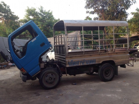ขายรถ4ล้อ โตโยต้าหัวอีซูซุ กระบะแสตนแลส เครื่องดีเซล2L พร้อมใช้งานทะเบียนขาดธันวา58 เอกสารพร้อมโอนเลขเครื่องไม่ตรง ขาย 95000 บาท