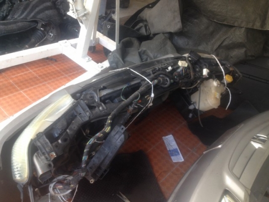 หน้าตัดศอก FORD ESCAPE เก่าญี่ปุ่นเเท้ของครบสภาพสวย