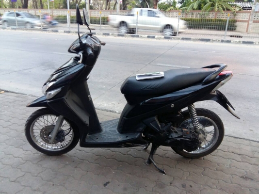 click ราคา 9500 บาท สนใจโทร 089-8859869 เดช