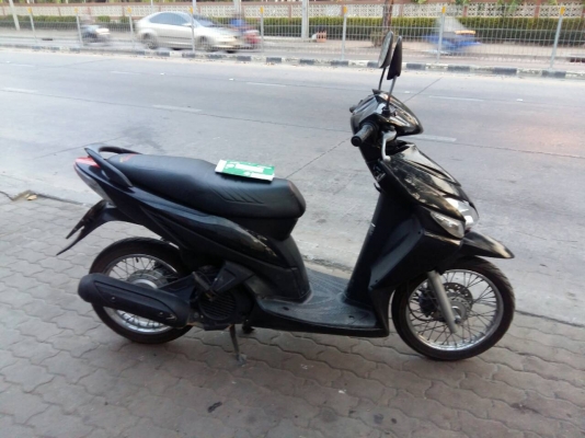 click ราคา 9500 บาท สนใจโทร 089-8859869 เดช