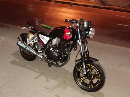 LIFAN ตัวท็อปแต่งออกมาจากศูนย์ ราคา 31000 บาท สนใจโทร 089-8859869 เดช